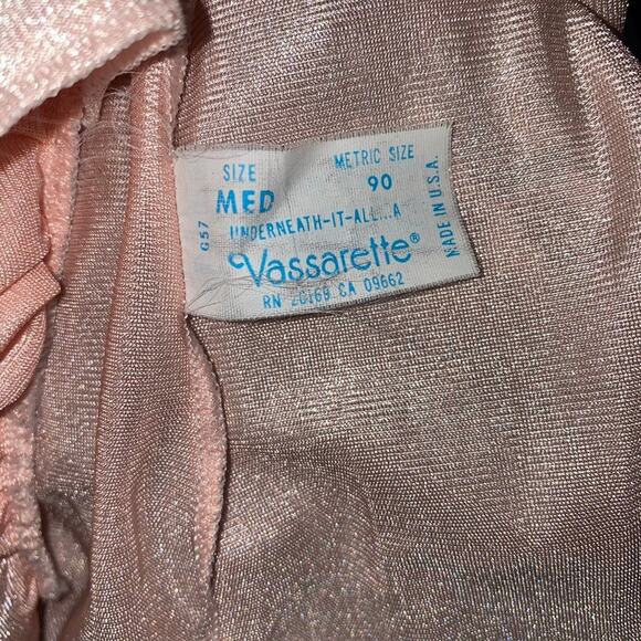 Vassarette Underneath It All Vintage gown & robe - Picture 11 of 12